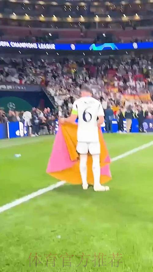 纳乔-穿皇马球衣比赛的快乐 其他任何地方都不会有